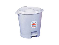 Cesto con pedal PLASTIC HOUSE 7 Litros