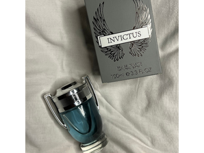 Invictus Clásico de Parfum.Elegant