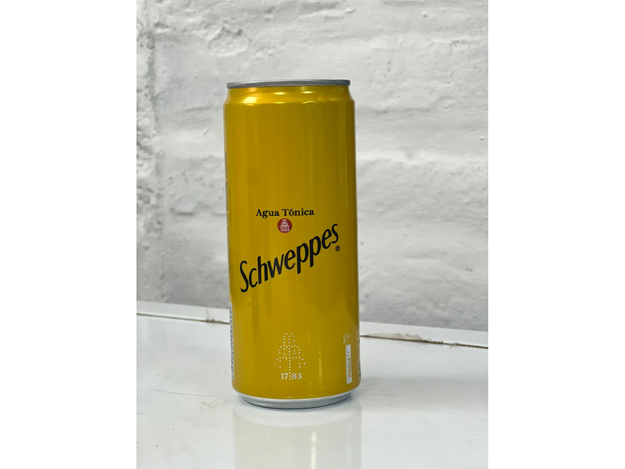 schweppes tonica