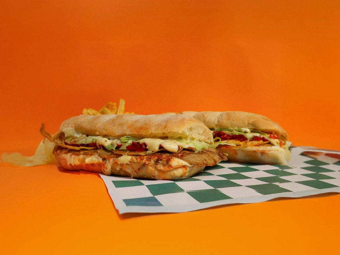 Promo 2 Sandwich Criollos + Papas Fritas