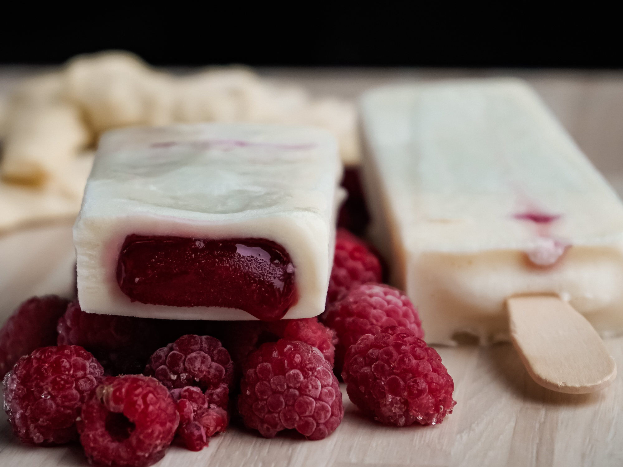 CHOCOLATE BLANCO CON FRAMBUESA de Heladeria cumbre