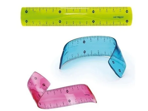 REGLA FLEXIBLE "KEYBOARD" x 15CM