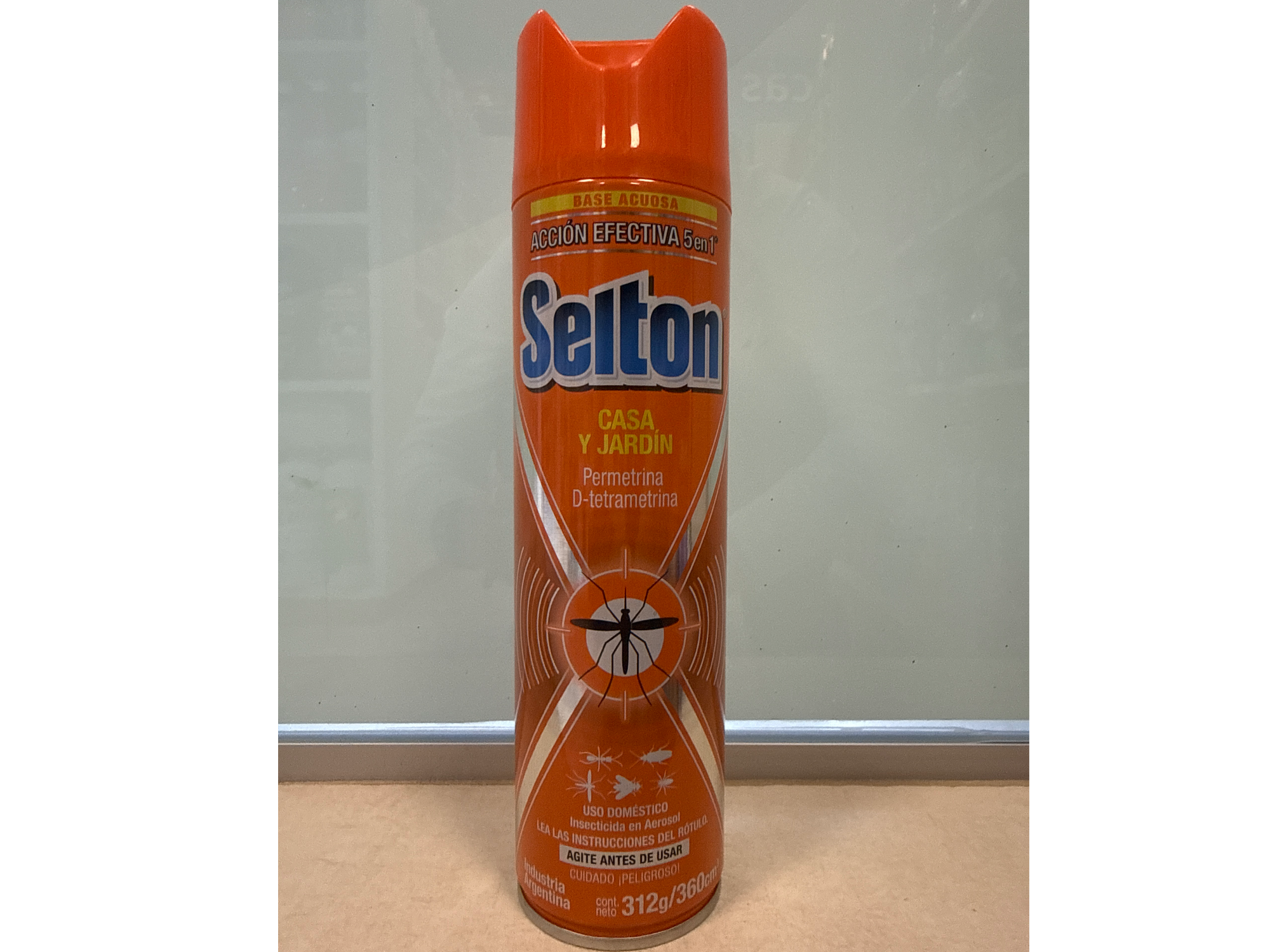 Insecticida Selton - Casa y Jardín
