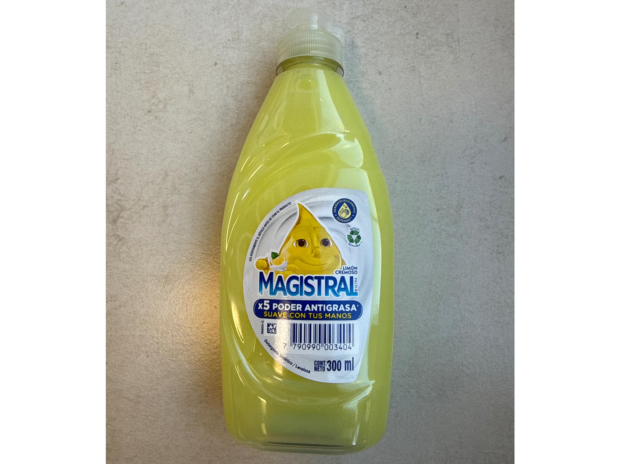 Detergente magistral x300 ml limón cremoso