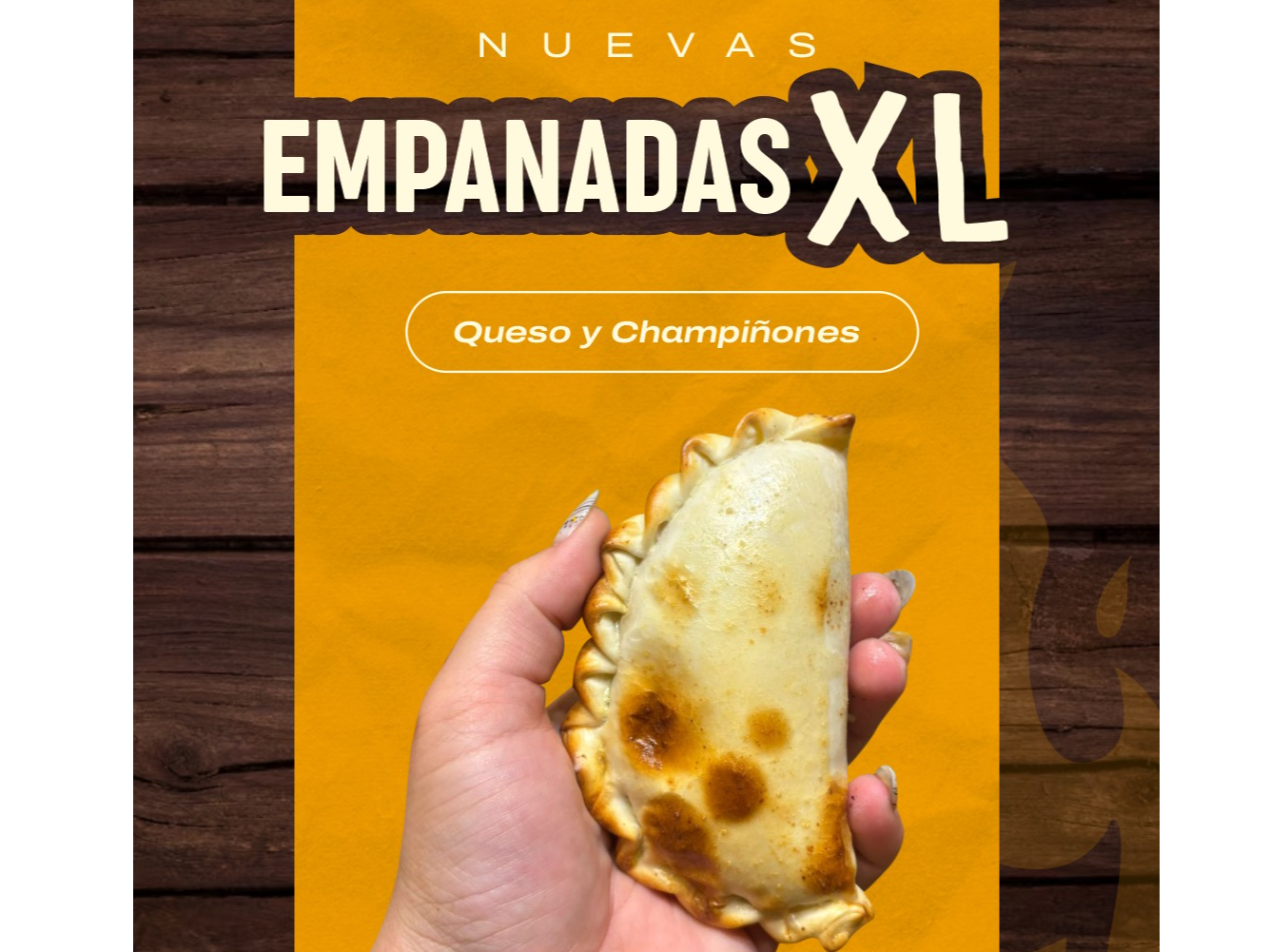 Empanadas de Portobellos y quesos. Con cebolla salteada.