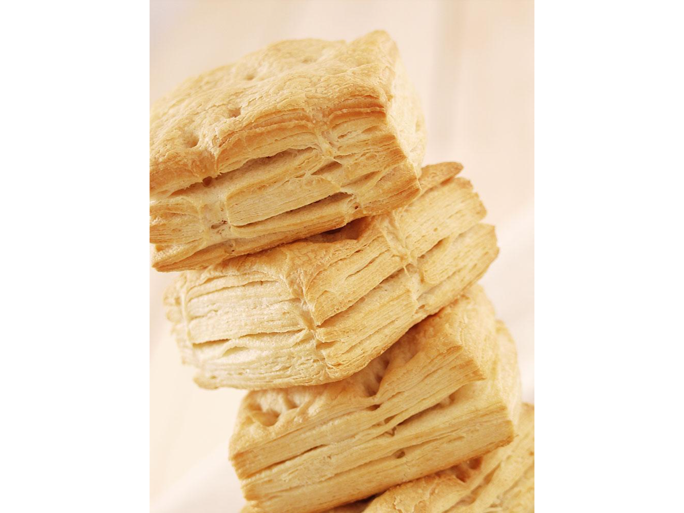 PAN CRIOLLO HOJALDRE