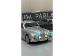 Auto clásico parlante