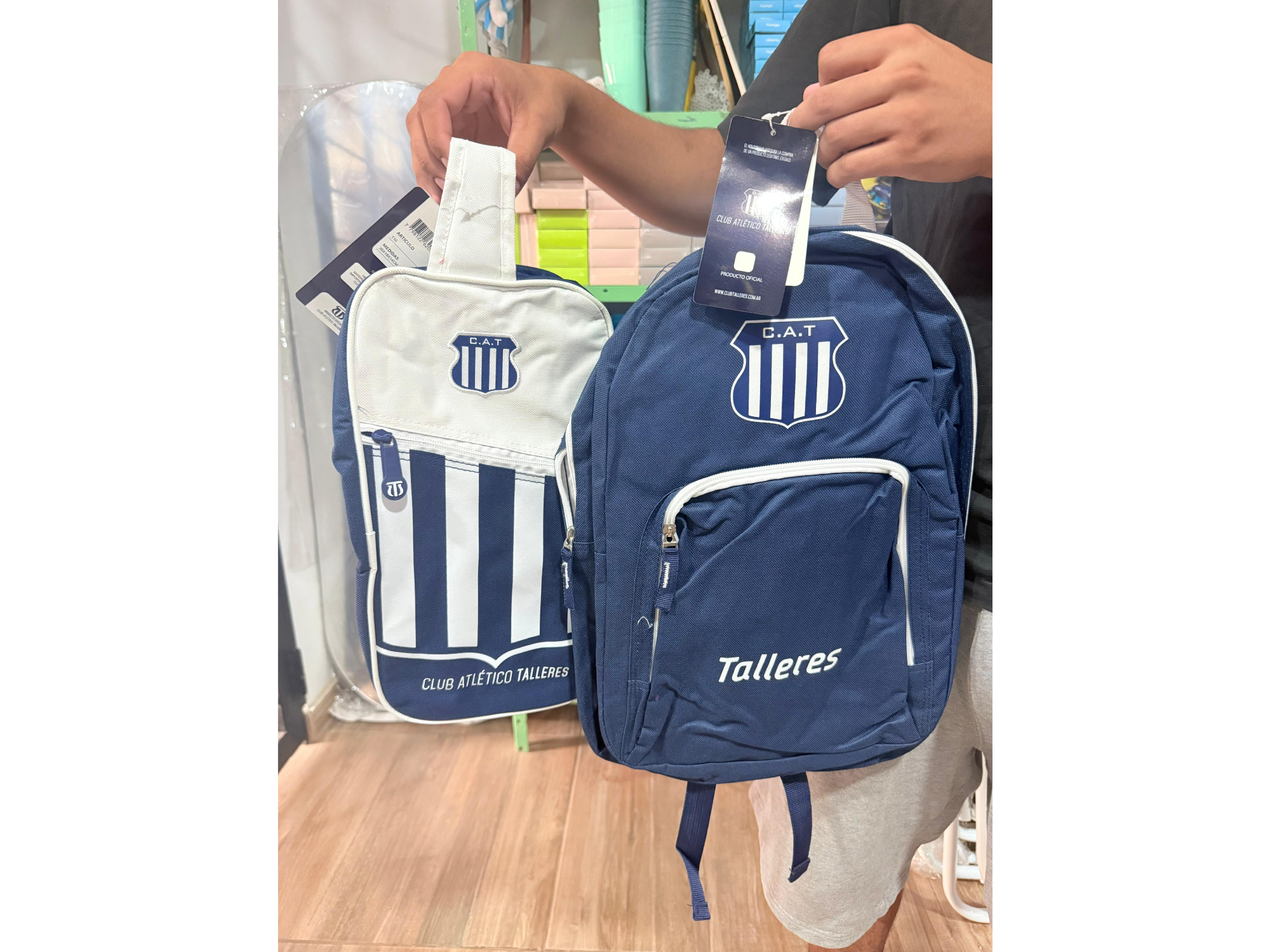 Combo de mochila y botinera