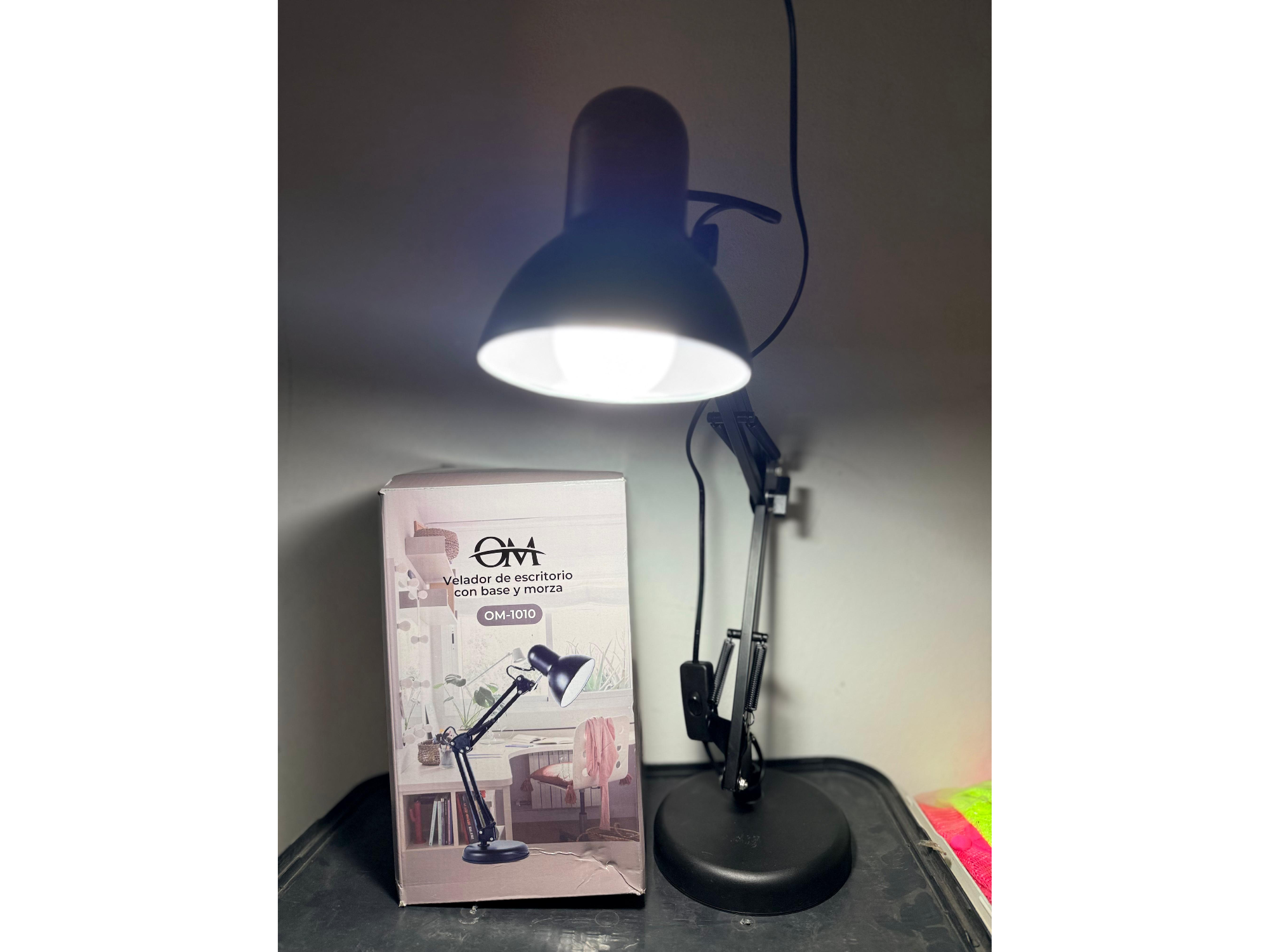 Velador de escritorio