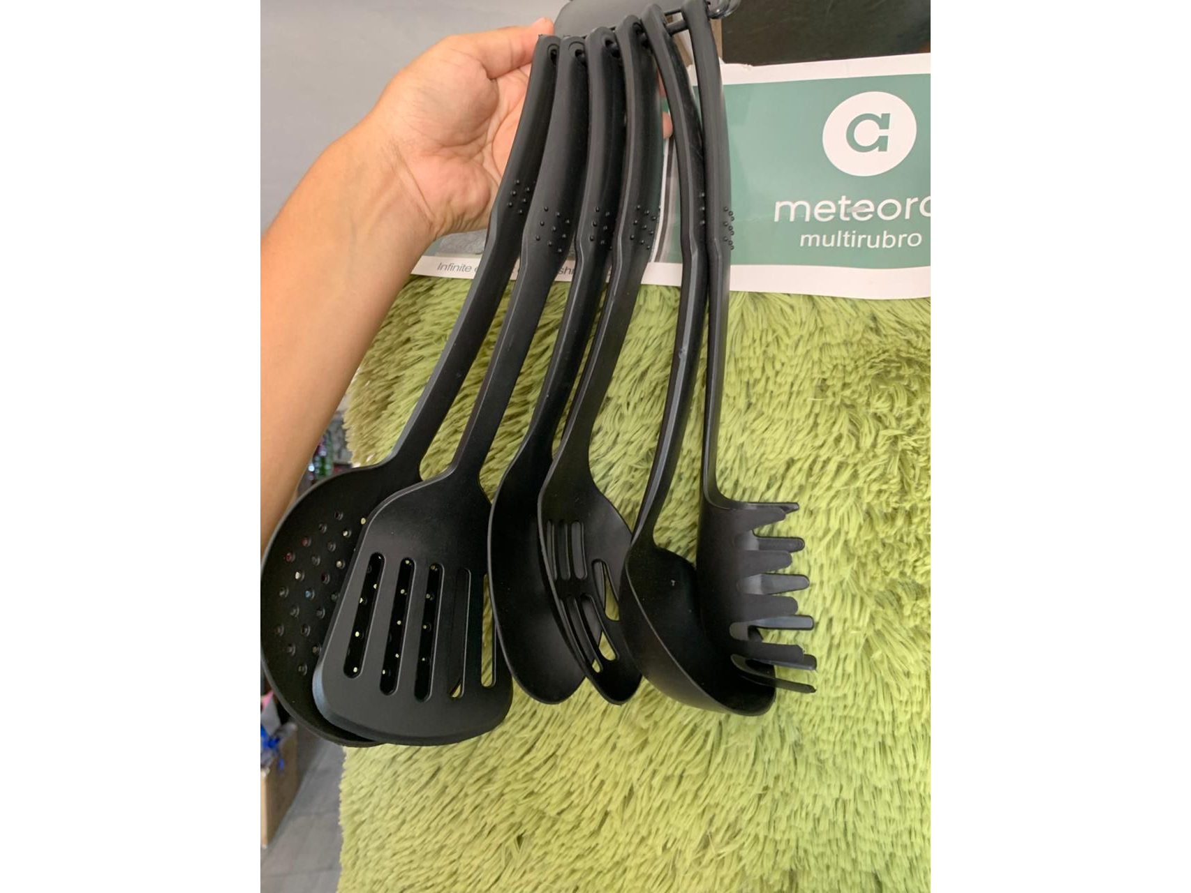 ▪️Set de 6 utensilios