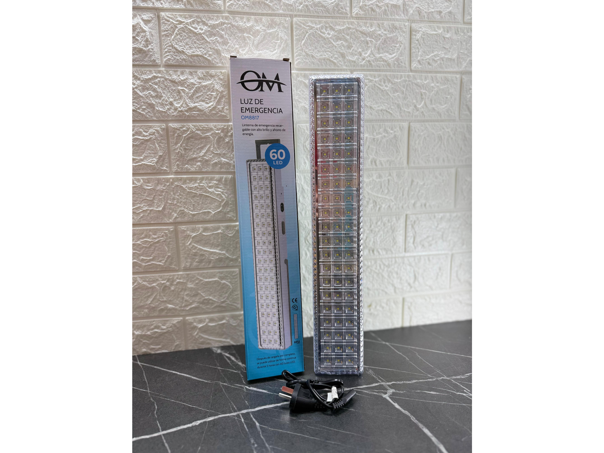 Luz de emergencia 60 Led