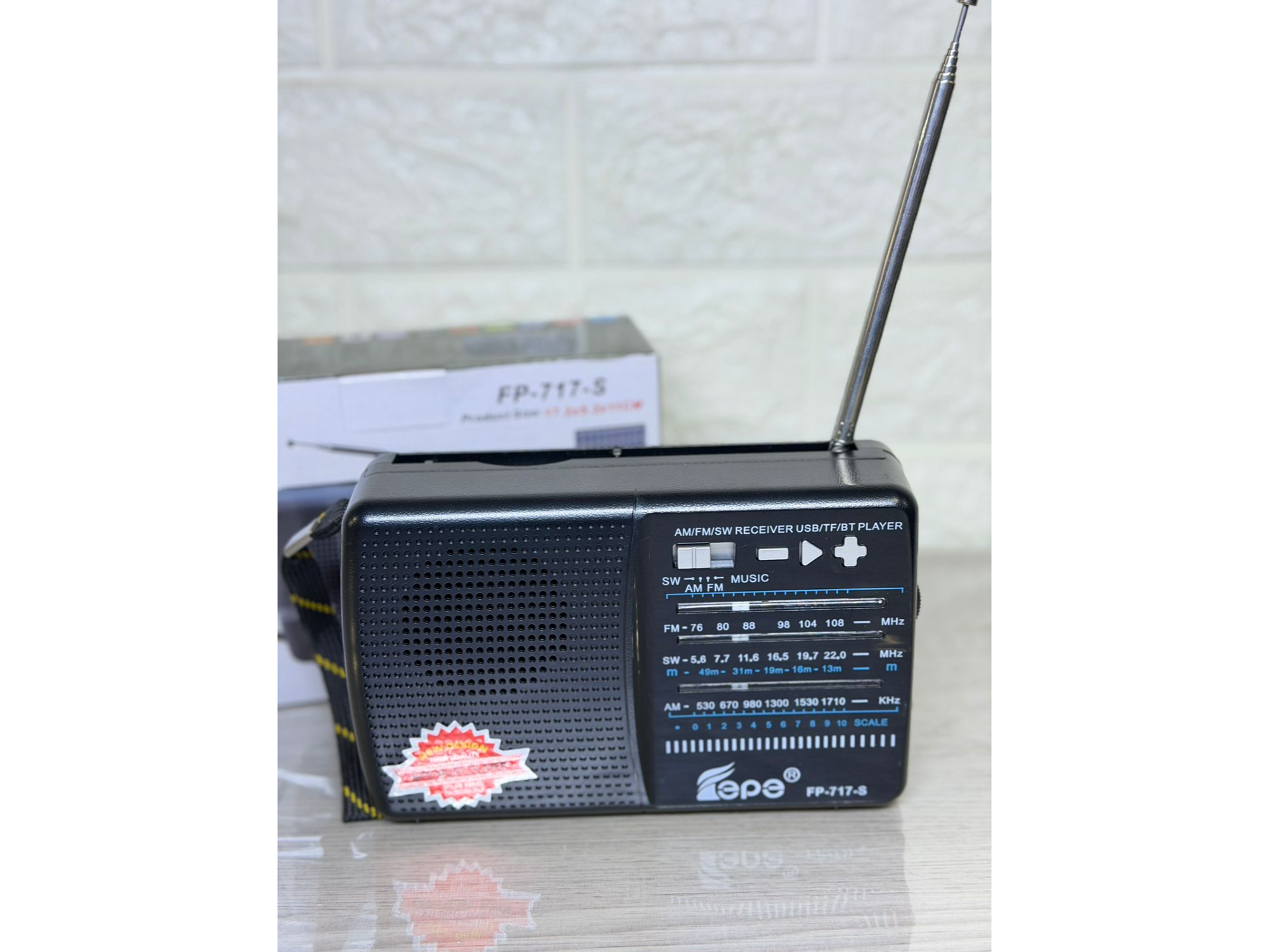 📻 Radio Portátil solar