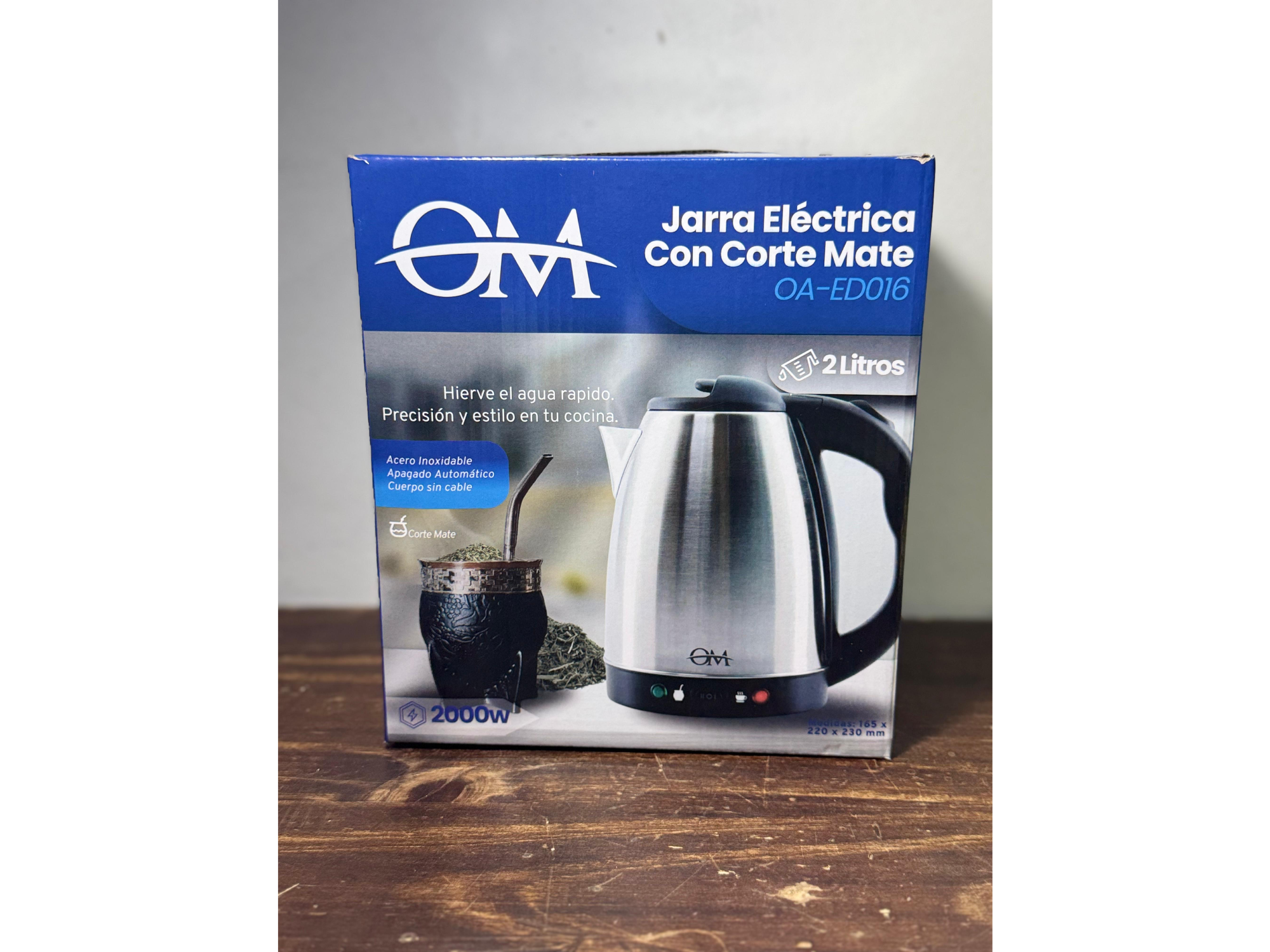 Pava eléctrica con corte para mate