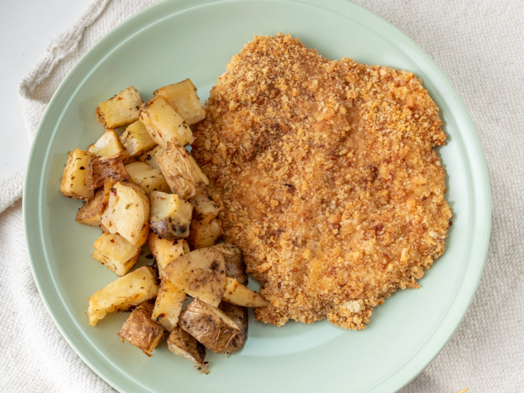 Milanesa de carne con papas