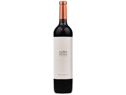 Alma Mora Malbec x 750 ml