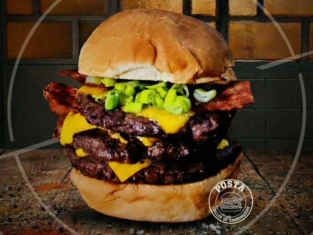 EL LINGOTE DE LA CASA (Medallón, cheddar, panceta x3 más verdeo)