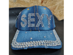 GORRA CON VISERA JEANS SURTIDA X UN