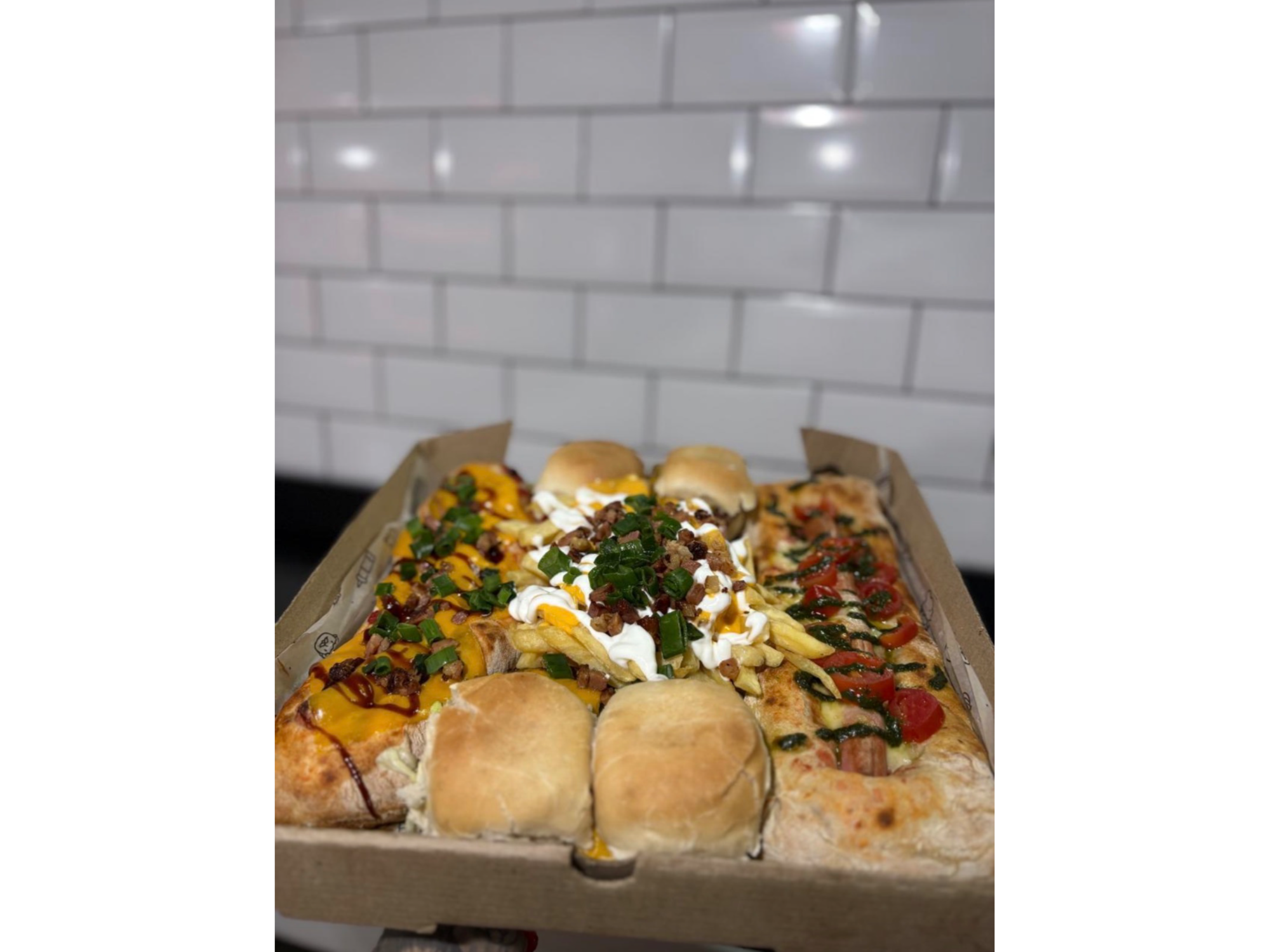 Tabla mixta con hot dogs