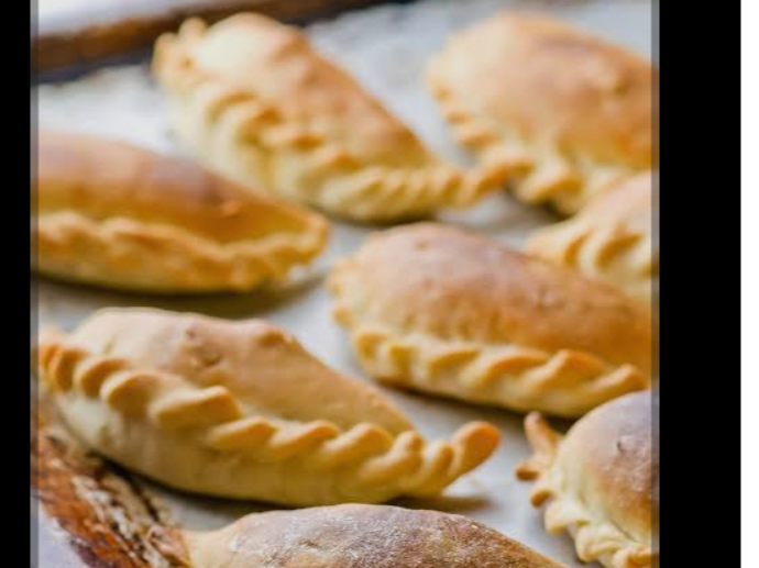 EMPANADAS DE CARNE X 6 UNID. (Copia)