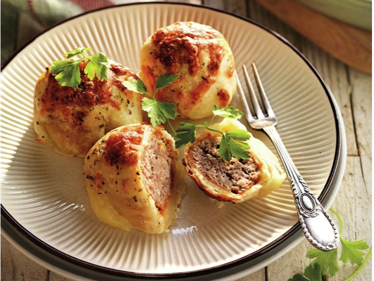 Bombas Rellenas con Carne y Queso 12/3