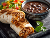 Rolls de Cerdo, cebolla caramelizada, morrón y Porotos Negros