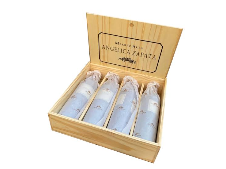 Angelica Zapata x 4 - Caja de Madera