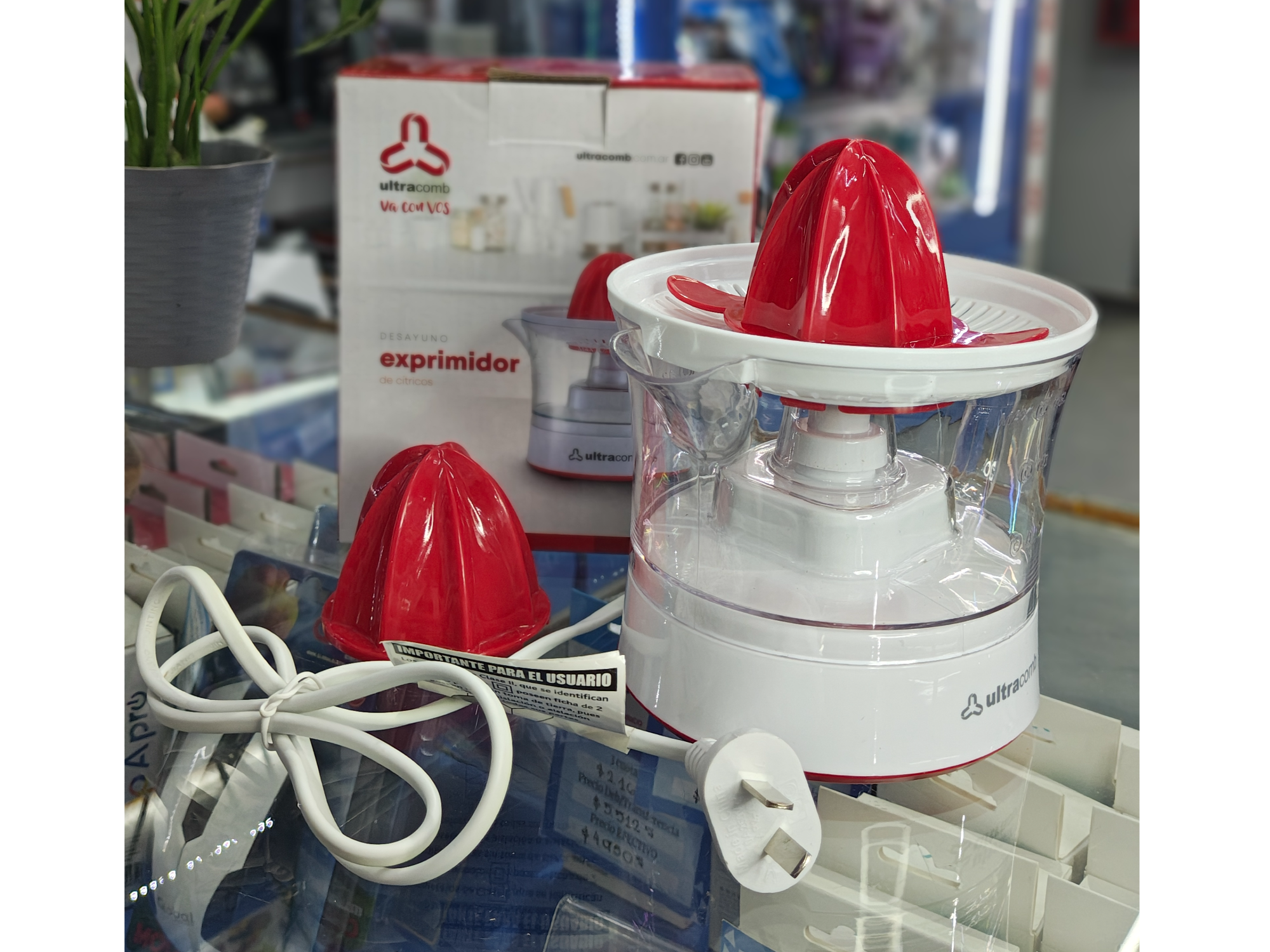 EXPRIMIDOR ULTRACOMB ELÉCTRICO.