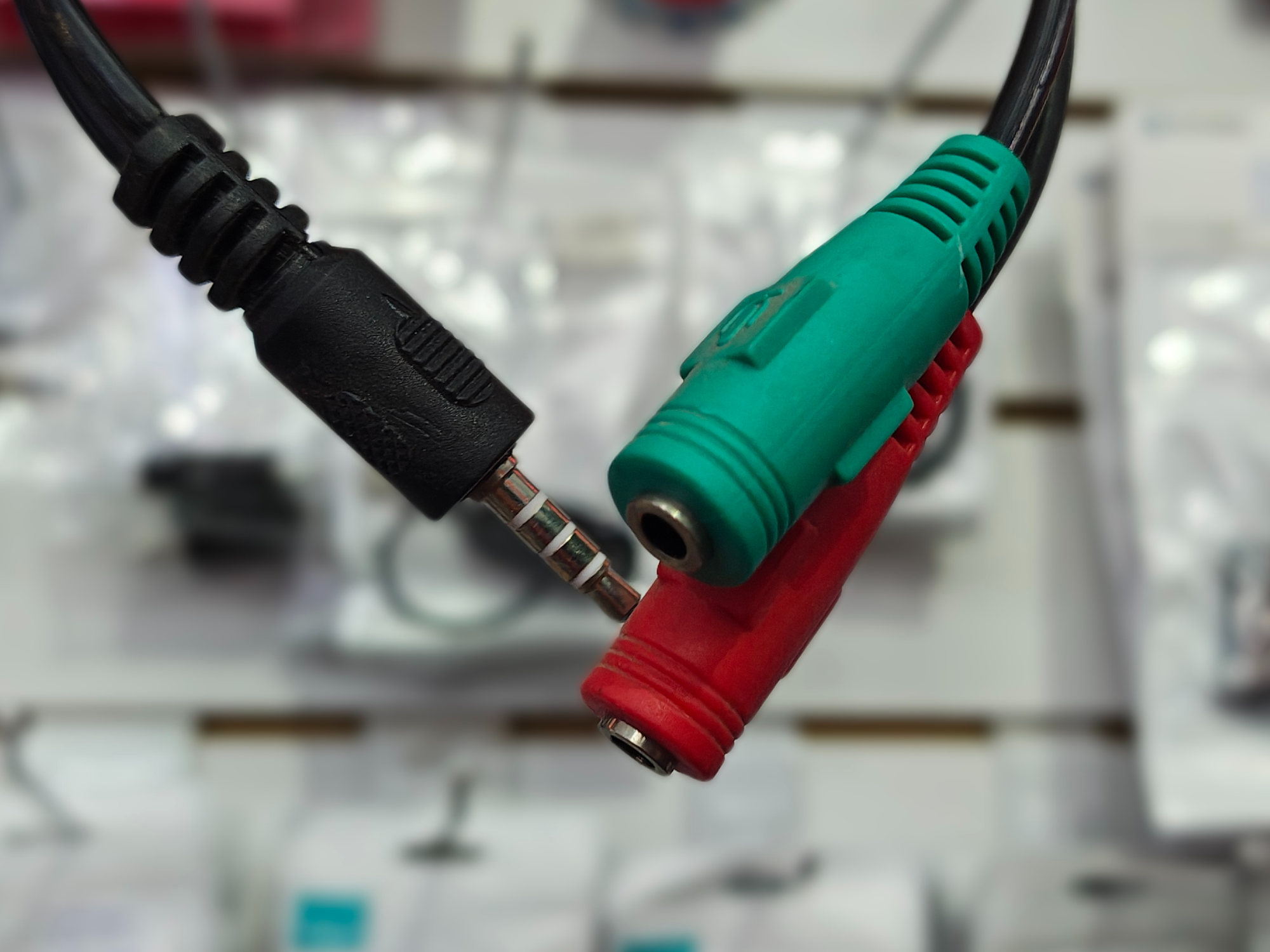 AUX HEMBRA a DOBLE ENTRADA MACHO.