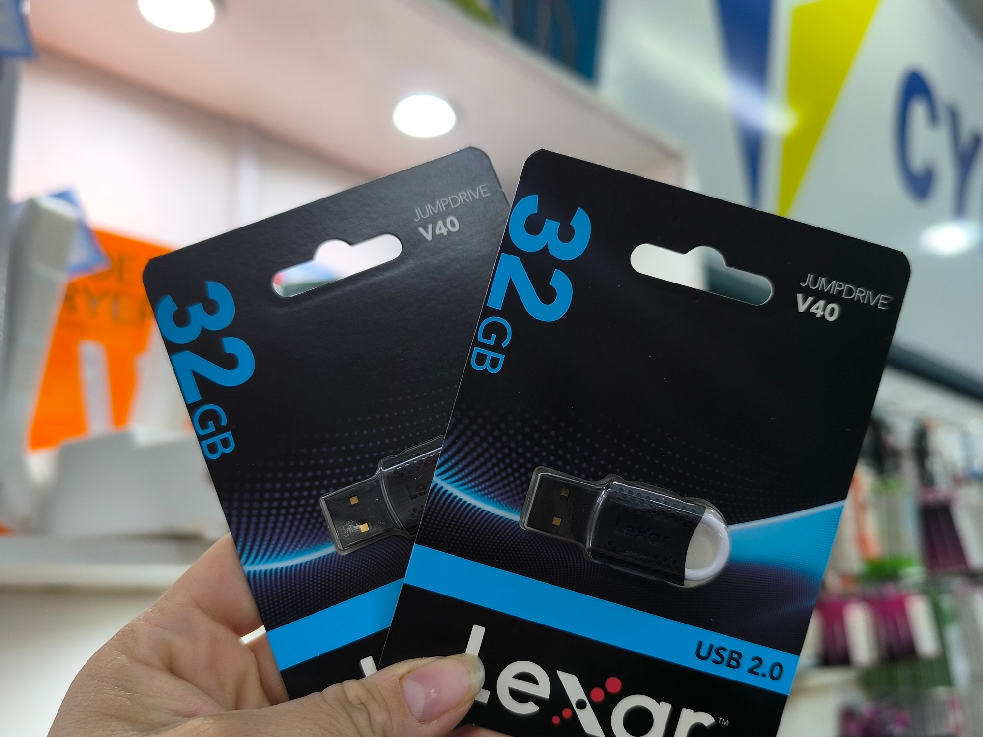 PENDRIVE 32GB LEXAR
