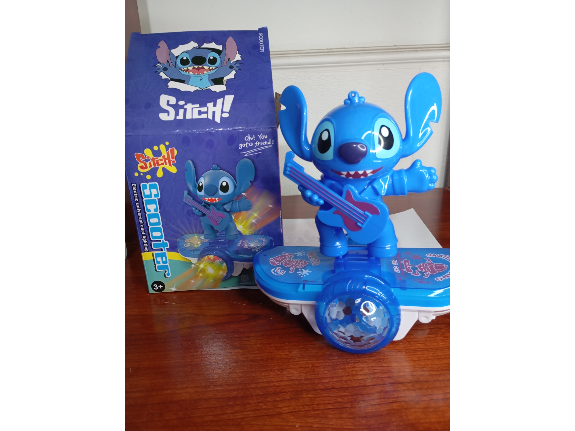 Patineta Stitch Luces y Sonido