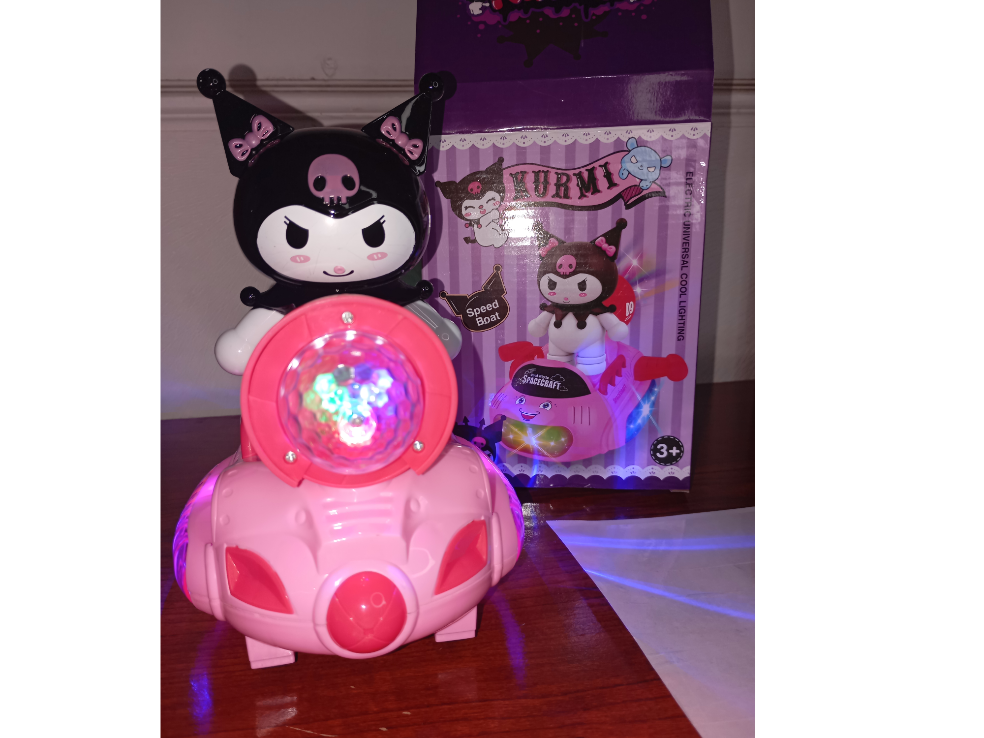 Kuromi Nave Espacial con Luces y Sonido