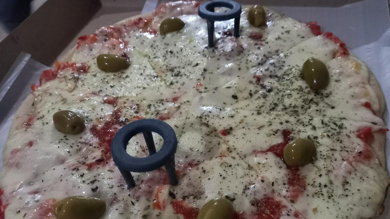 PIZZAS