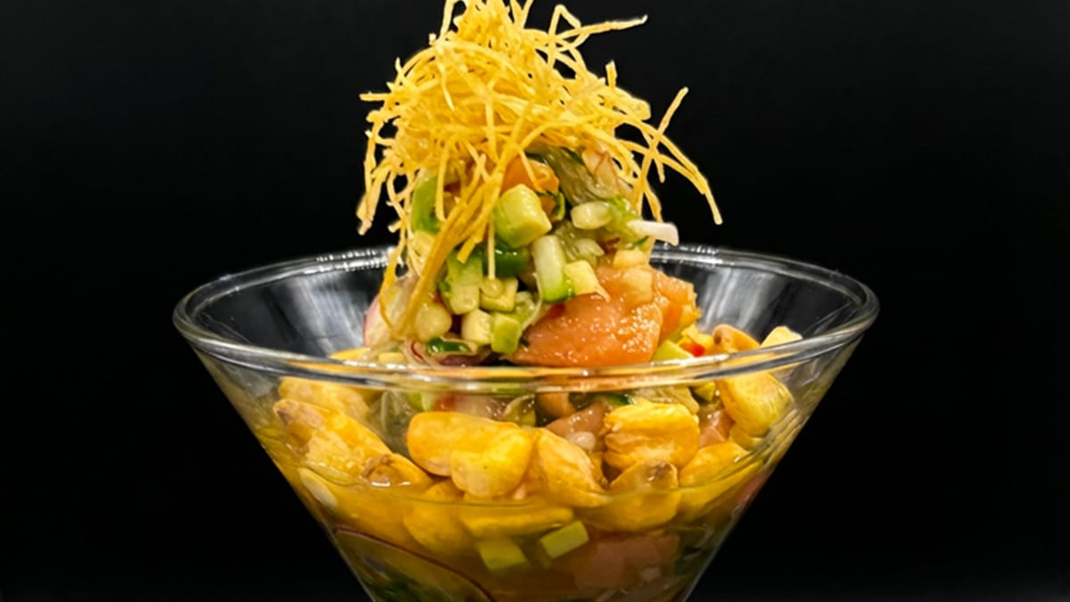 CEVICHES Y TIRADITOS