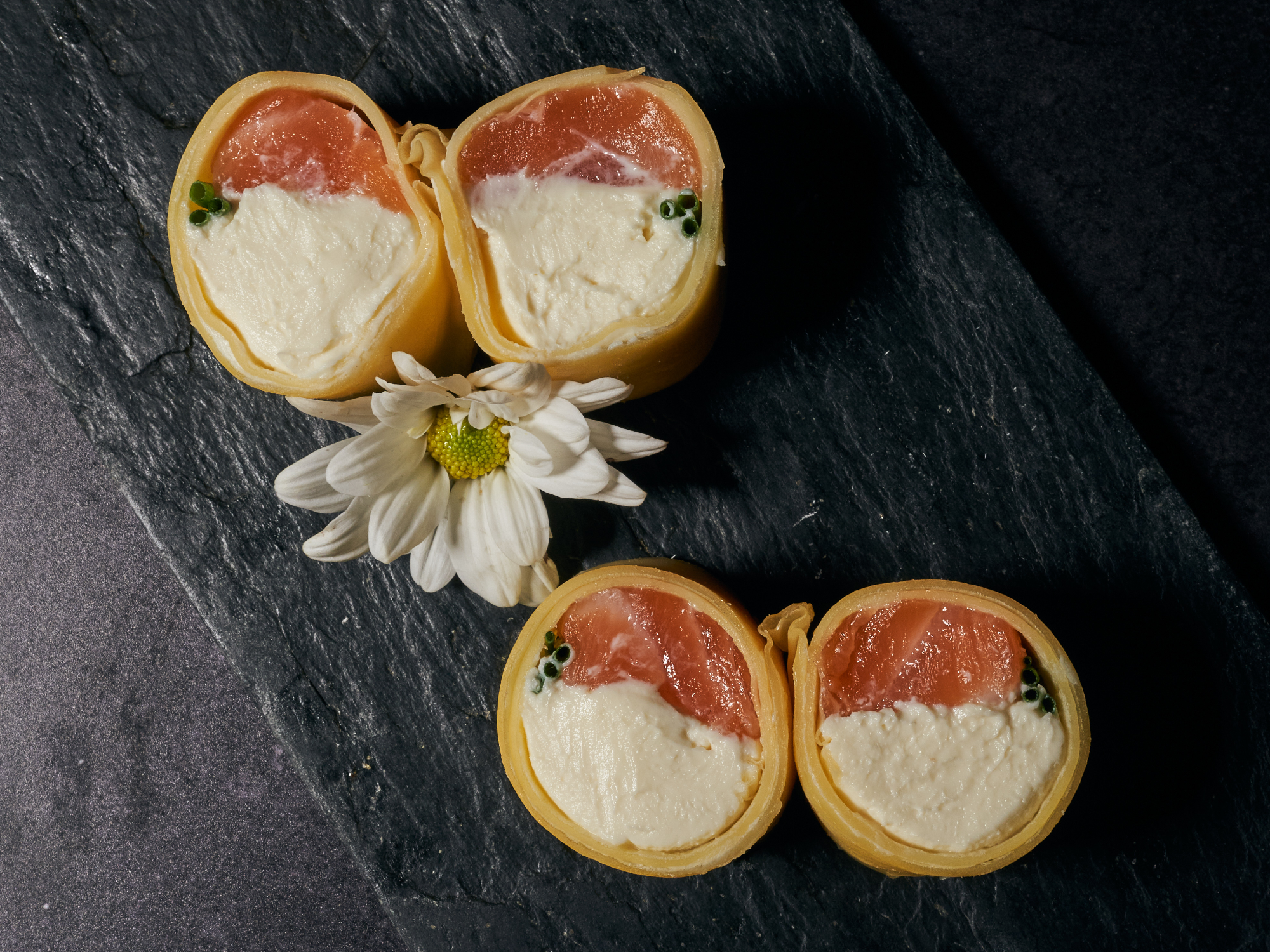 TAMAGO ROLL