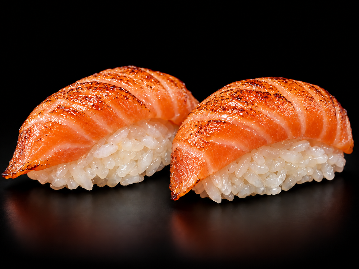 NIGIRIS DE SALMÓN AHUMADO FLAMBEADOS