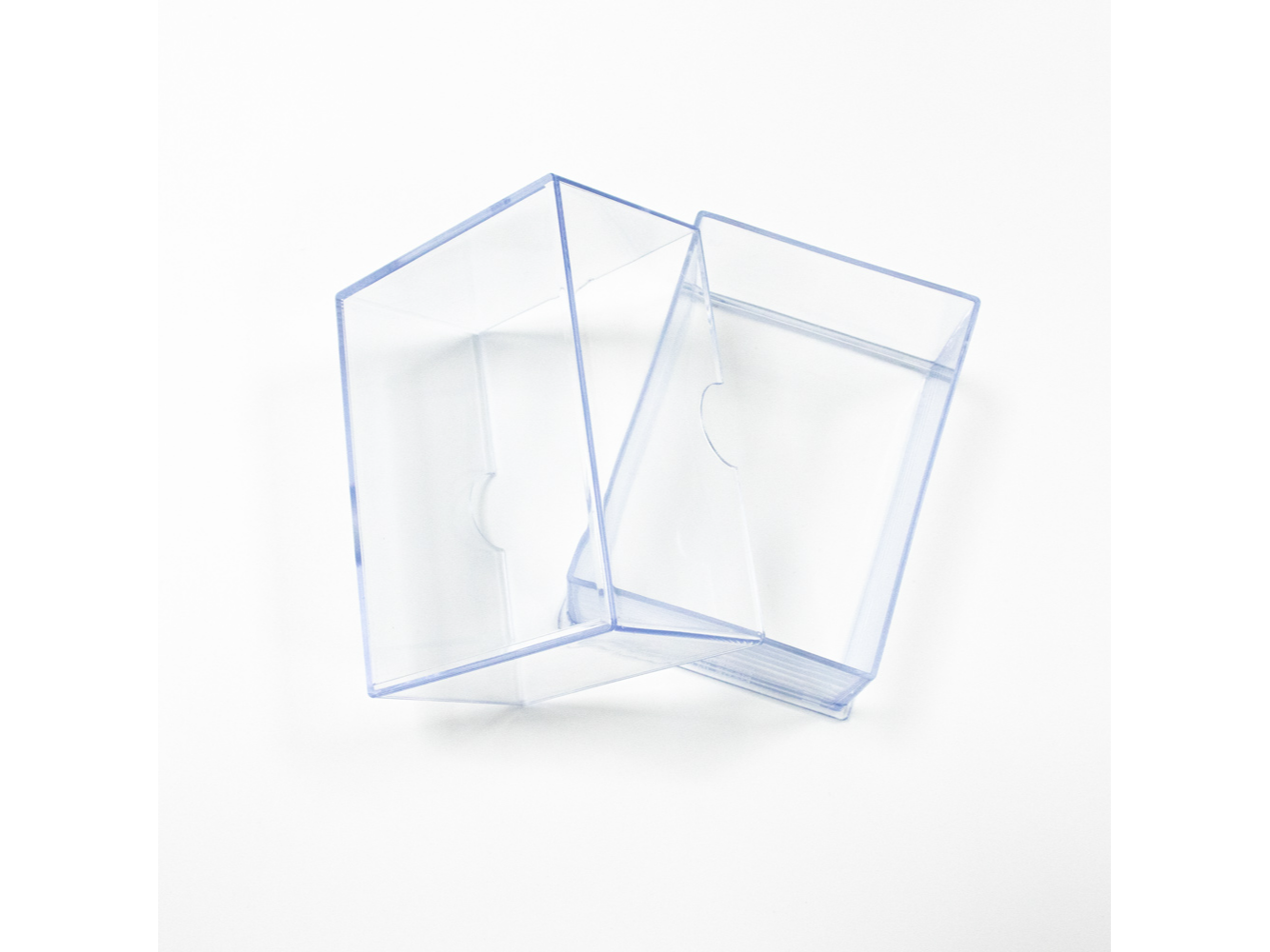 Caja plástica para cartas