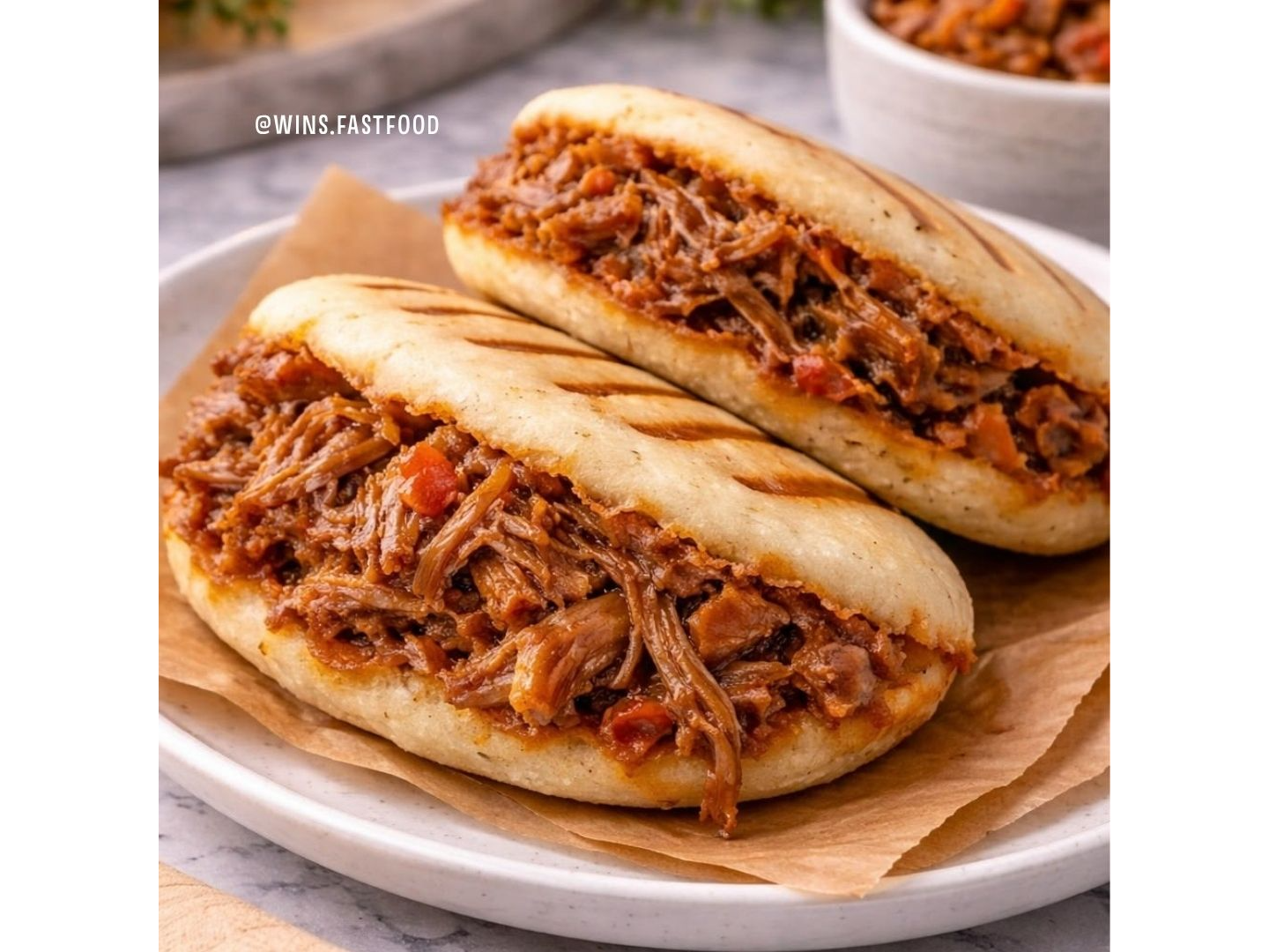 Arepa de Carne Mechada