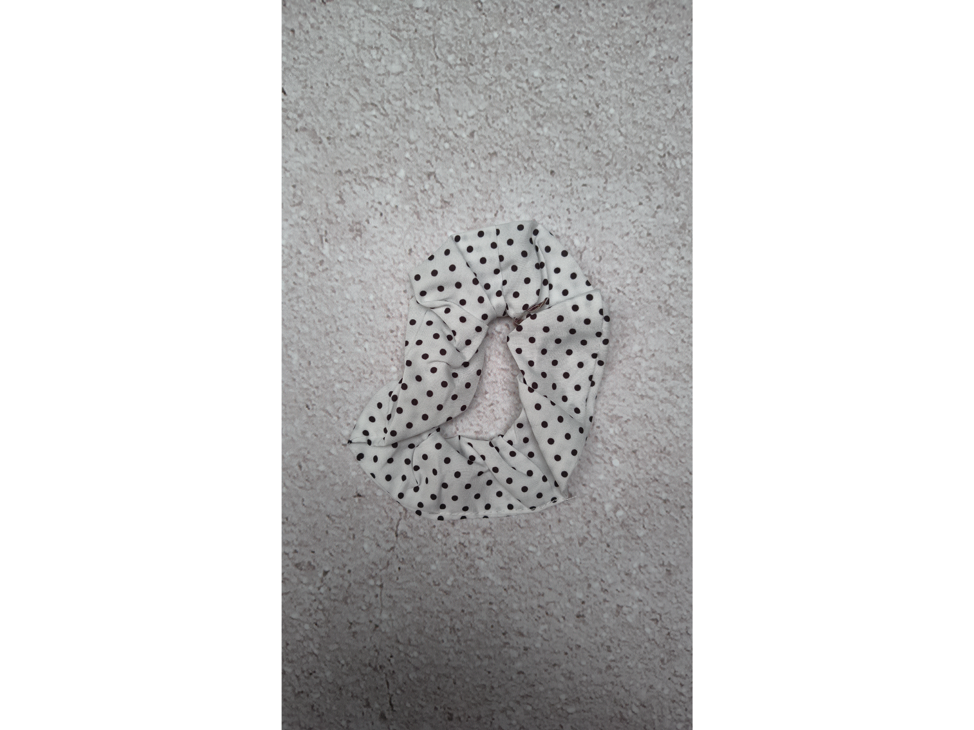 Scrunchie Blanco a Lunares