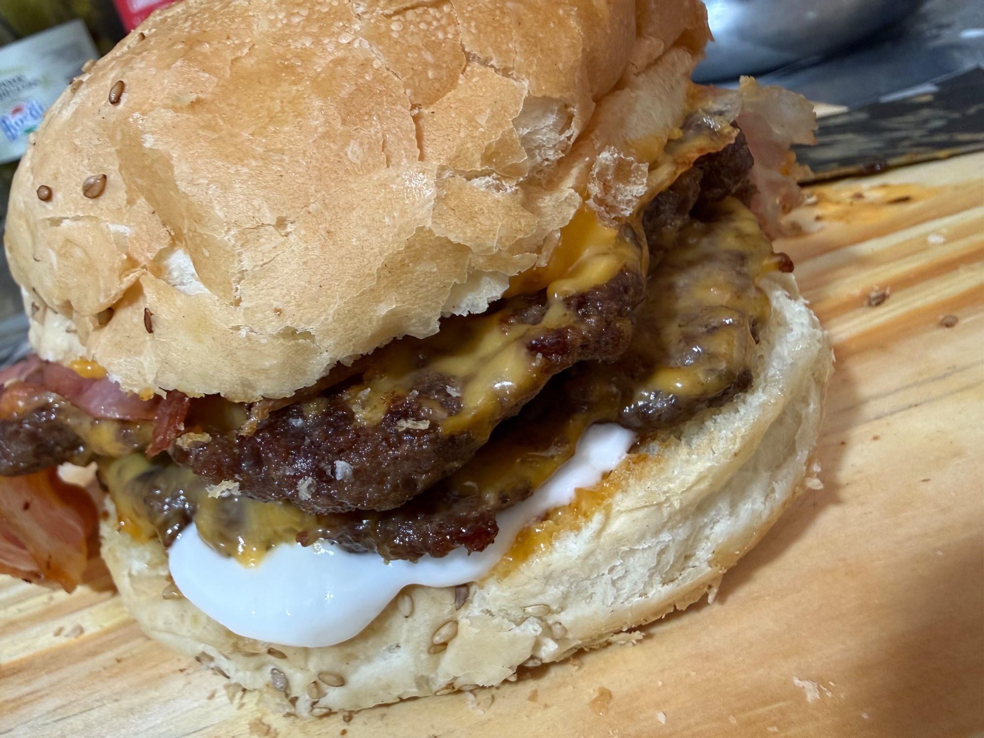 Hamburgesa doble de Roma Burger & Lomos