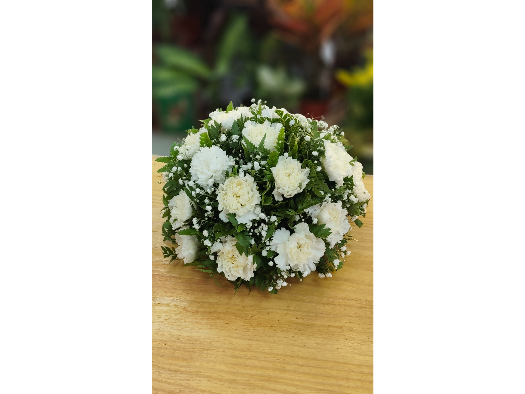 Arreglos Florales, Coronitas, novias, boutonniers y mucho mas