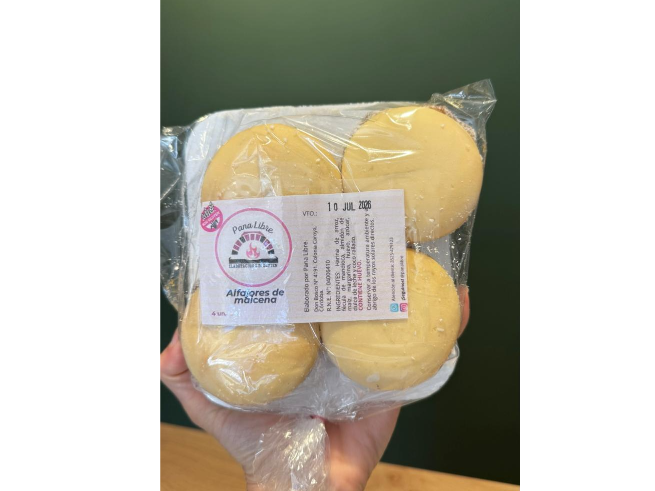 ALFAJORES DE MAICENA LIBRE PANA