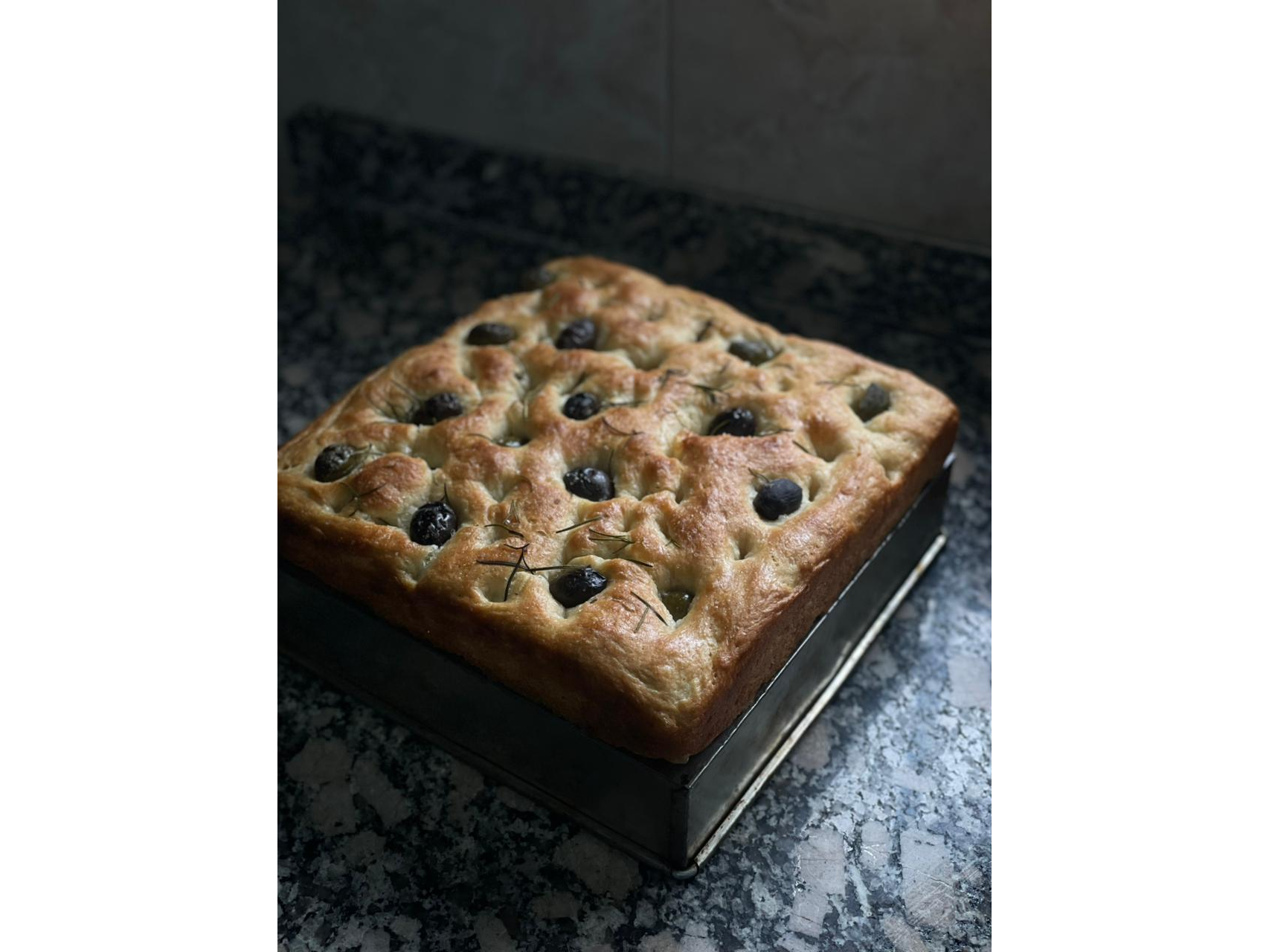FOCACCIA ENTERA