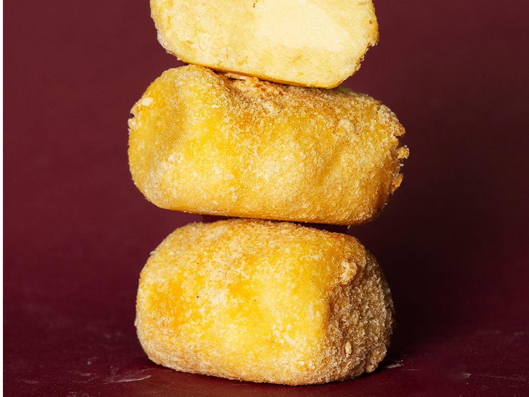Bombas de Papas rellenas de Jamon Crudo y muzarella