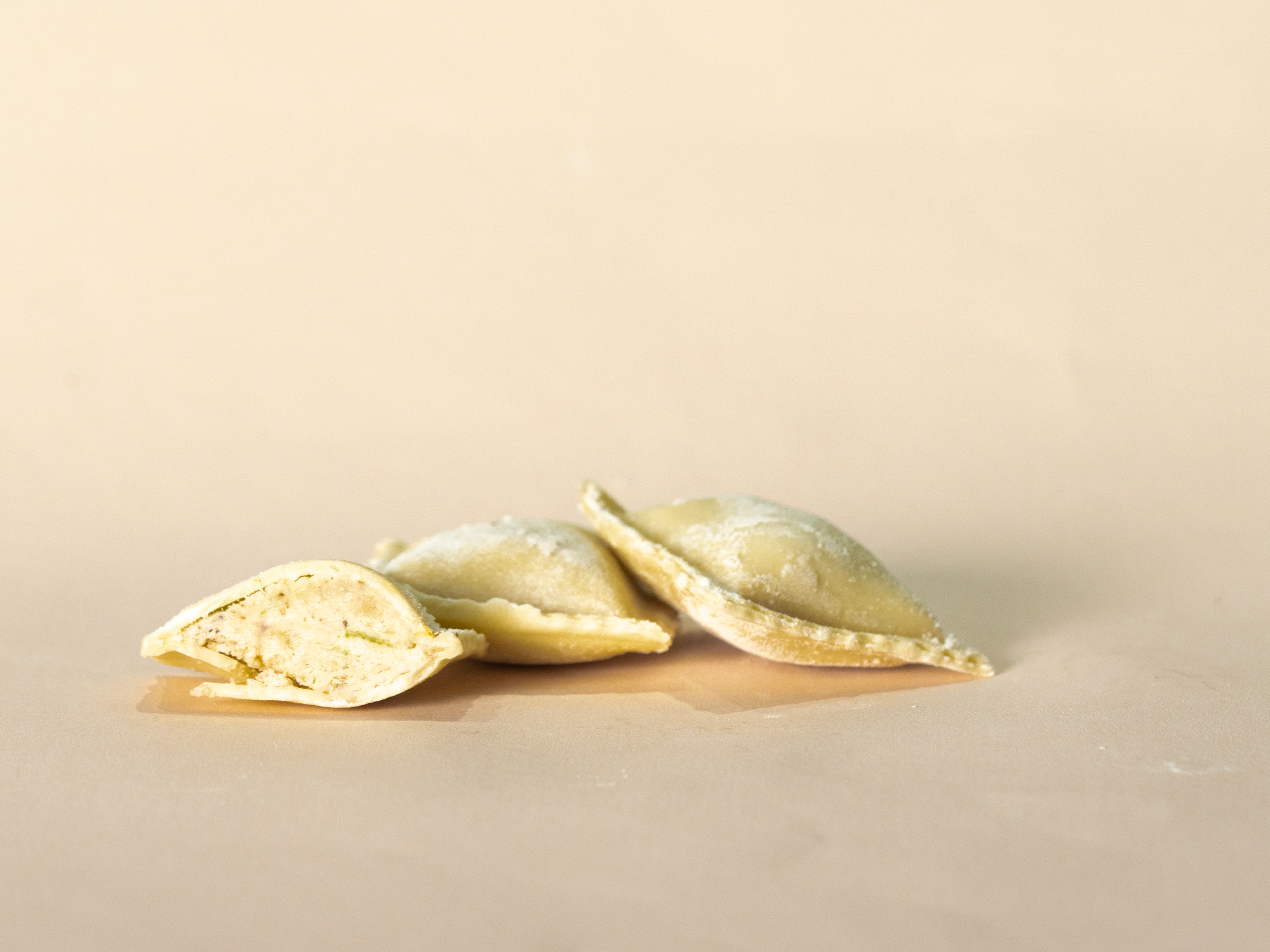 RAVIOL - Pollo, Ricota y Queso Crema