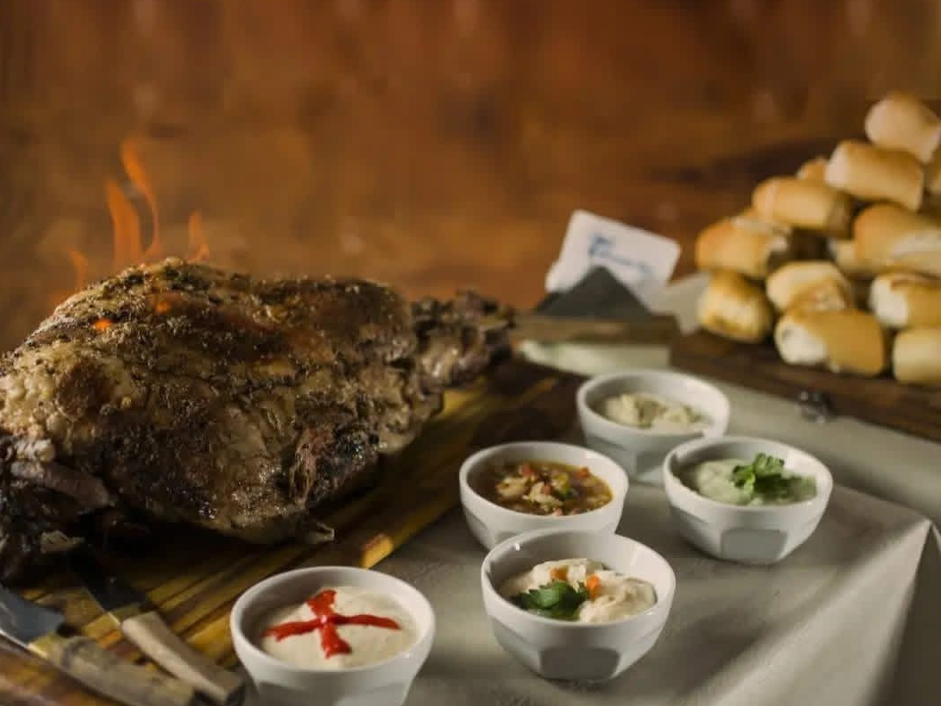 PATA DE CERDO 10 PERSONAS