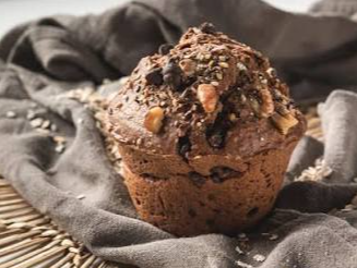 MUFFIN DE CHOCOLATE CON NUECES