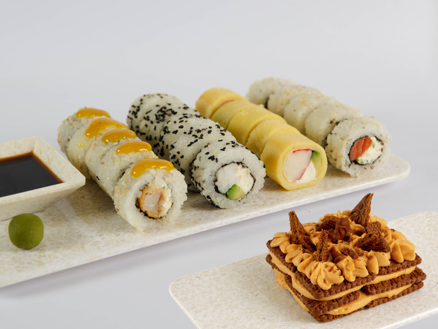 Combo YUM 20 piezas + POSTRE 150gr