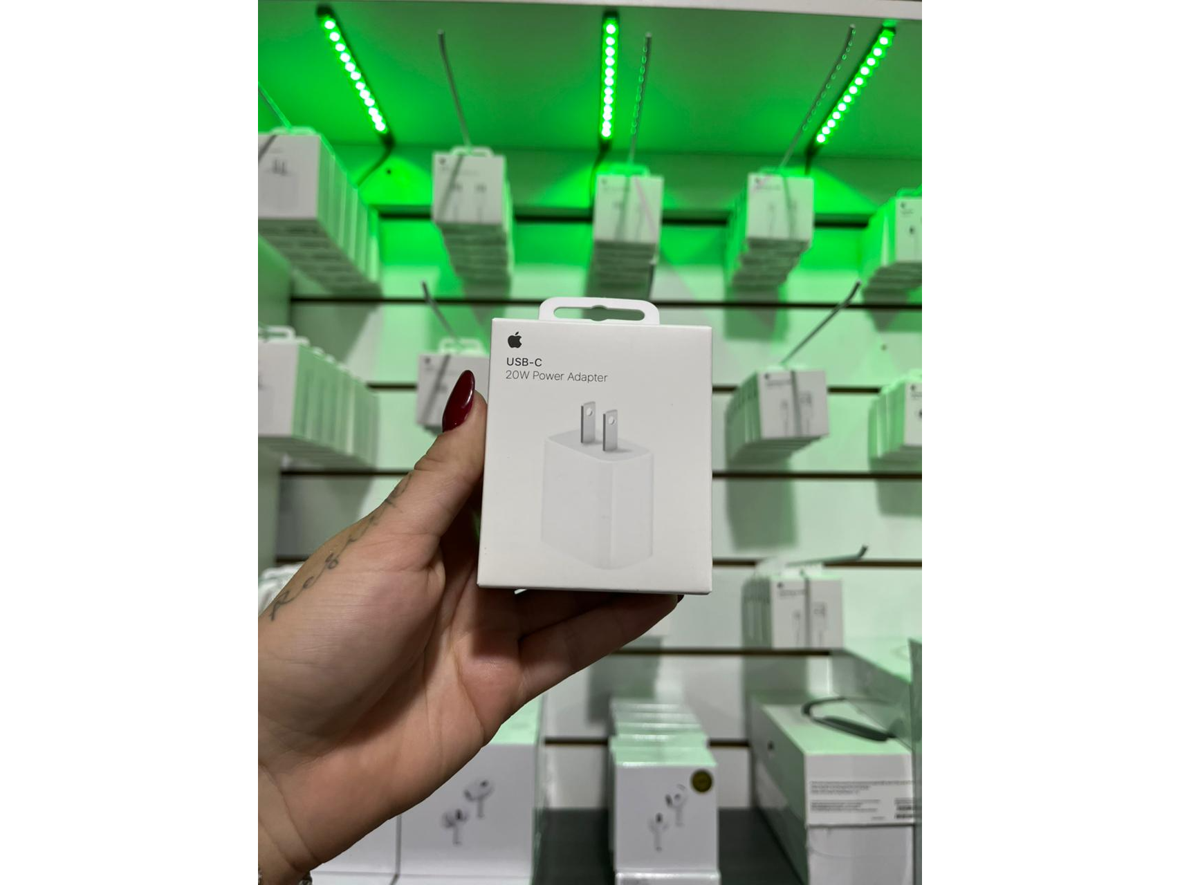 CARGADOR 220V (CABEZAL) APPLE ORIGINAL (PATA RECTA) 20W