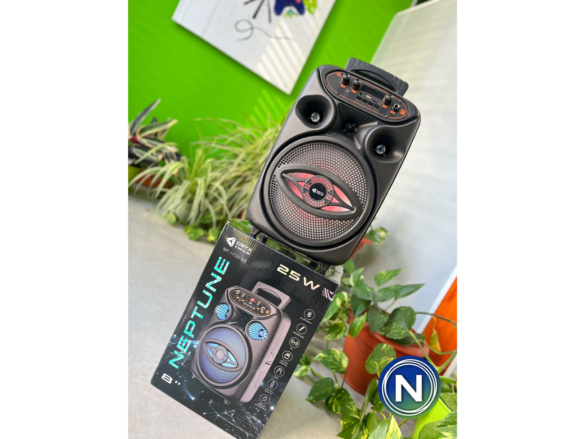 PARLANTE 8" ORYX NEPTUNE C/MICROFONO (SP-1700-5A)