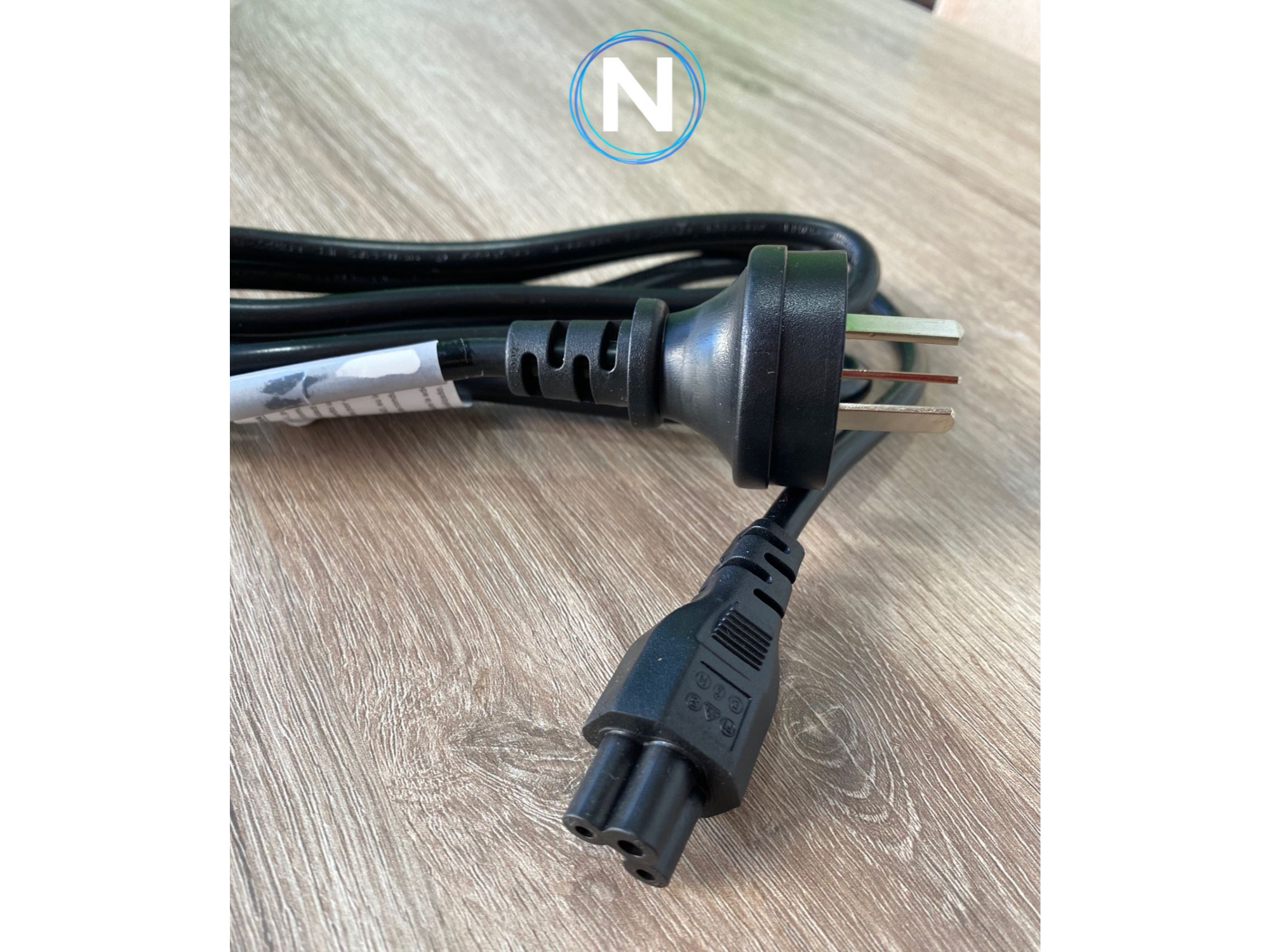 CABLE TIPO TREBOL 1.8